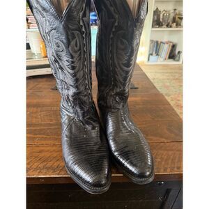 Dan Post Vintage Men’s Lizard Skin Black Cowboy Boots White Stitching Sz 9.5